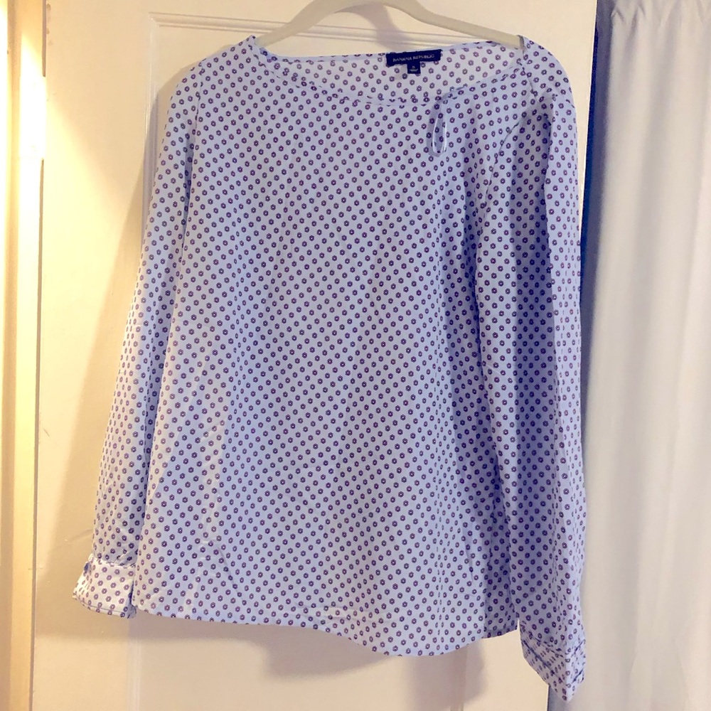 Banana republic periwinkle blouse
